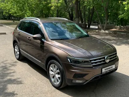 Volkswagen Tiguan 2018 года за 16 200 000 тг. в Караганда