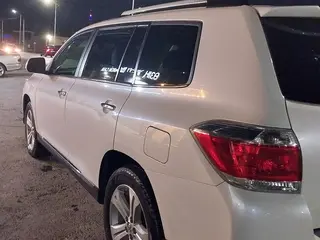 Toyota Highlander, 2013