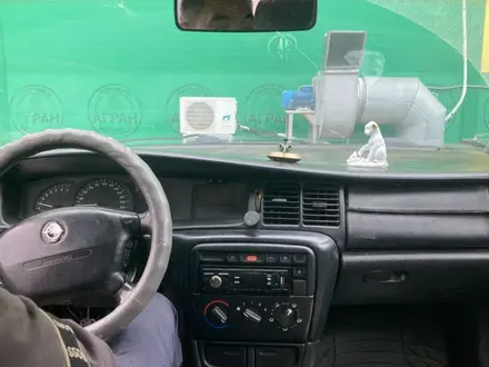 Opel Vectra 1998 года за 850 000 тг. в Актобе – фото 3