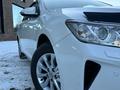 Toyota Camry 2016 годаfor12 200 000 тг. в Алматы – фото 26