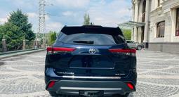 Toyota Highlander 2020 года за 19 900 000 тг. в Алматы – фото 2