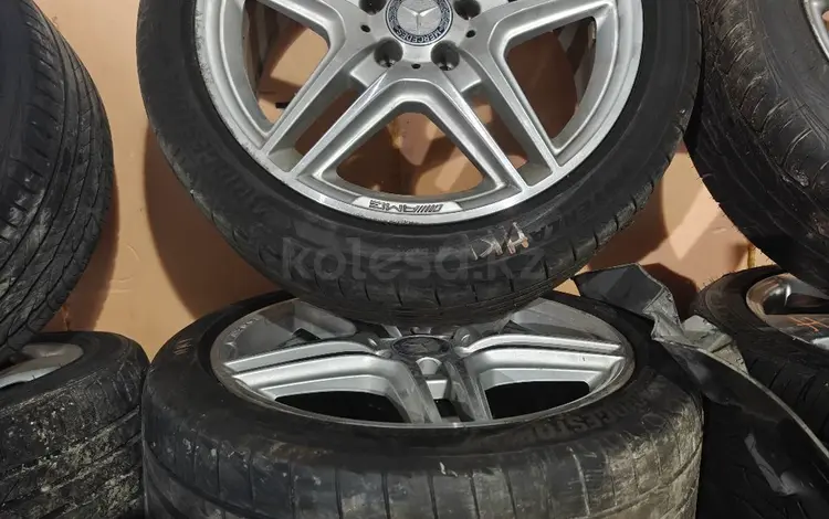 Диски AMG с резиной 245/40/R18 Mercedes W212 за 360 000 тг. в Караганда