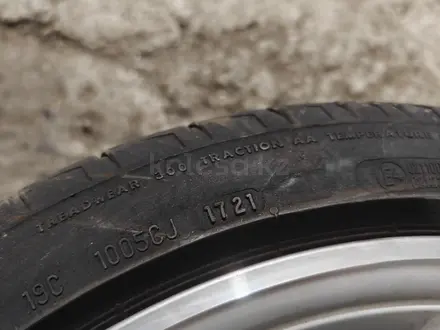 Диски AMG с резиной 245/40/R18 Mercedes W212 за 360 000 тг. в Караганда – фото 9