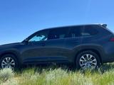 Toyota Grand Highlander 2023 года за 35 000 000 тг. в Атырау – фото 2