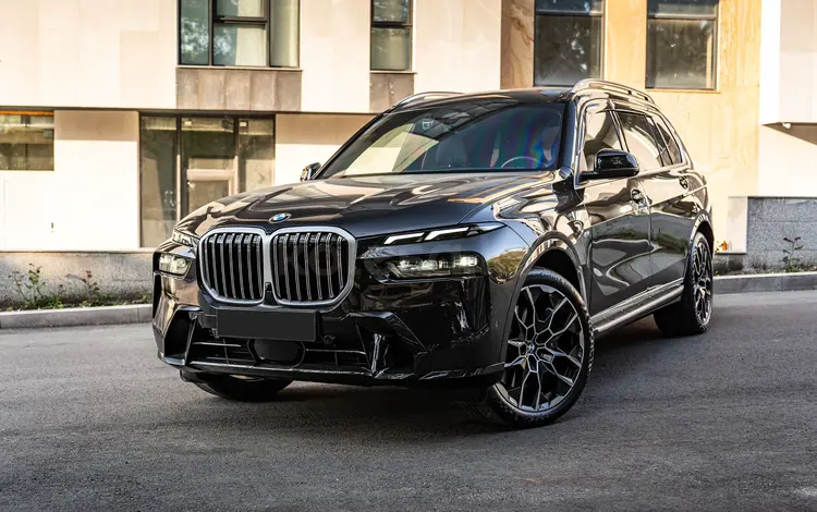 BMW X7 2023 года за 71 700 000 тг. в Алматы