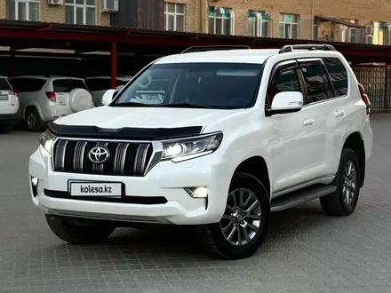 Toyota Land Cruiser Prado 2018 года за 19 800 000 тг. в Актобе