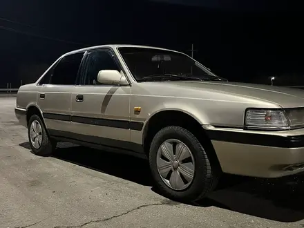 Mazda 626 1989 года за 1 000 000 тг. в Балпык би – фото 3