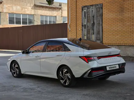 Hyundai Elantra 2023 года за 9 100 000 тг. в Павлодар – фото 4