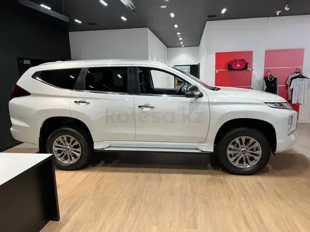 Mitsubishi Pajero Sport 2022 года за 18 990 000 тг. в Шымкент – фото 2