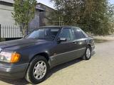 Mercedes-Benz E 200 1990 годаүшін1 000 000 тг. в Туркестан