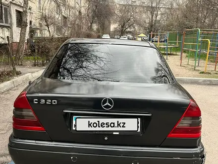 Mercedes-Benz C 220 1993 года за 1 100 000 тг. в Астана – фото 6