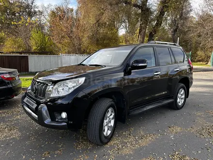 Toyota Land Cruiser Prado 2012 года за 14 400 000 тг. в Тараз