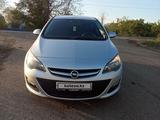 Opel Astra 2013 года за 1 780 000 тг. в Уральск