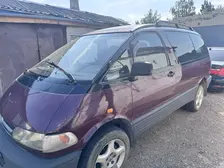 Toyota Previa, 1991