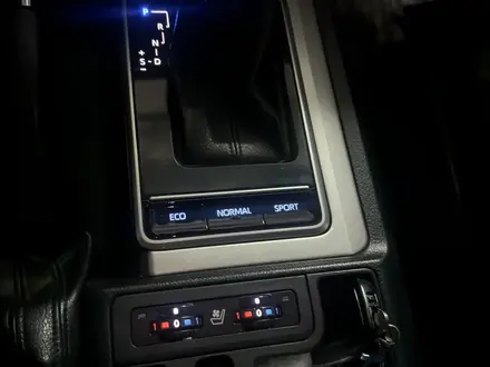 Toyota Land Cruiser Prado 2020 года за 25 300 000 тг. в Астана – фото 25