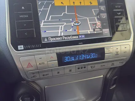 Toyota Land Cruiser Prado 2020 года за 25 300 000 тг. в Астана – фото 21