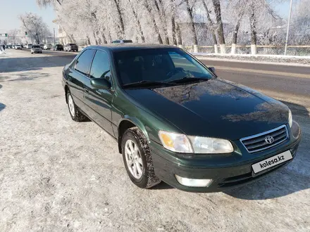 Toyota Camry 2000 года за 4 000 000 тг. в Алматы – фото 5