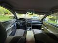 Toyota Camry 2015 года за 7 350 000 тг. в Шымкент – фото 12