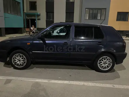 Volkswagen Golf 1994 года за 450 000 тг. в Актау – фото 13