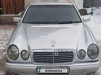 Mercedes-Benz E 200 1996 годаfor2 700 000 тг. в Алматы