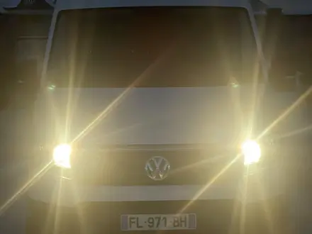Volkswagen Crafter 2019 года за 14 900 000 тг. в Алматы – фото 25
