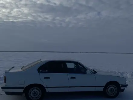 BMW 525 1988 года за 1 850 000 тг. в Петропавловск – фото 3
