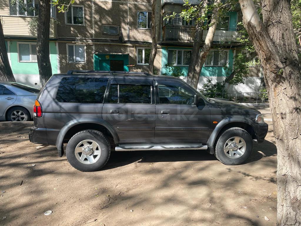 Mitsubishi Pajero Sport 2005 г.