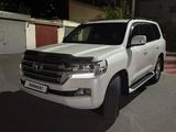 Toyota Land Cruiser 2018 года за 35 500 000 тг. в Караганда – фото 2