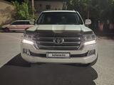 Toyota Land Cruiser 2018 года за 35 500 000 тг. в Караганда