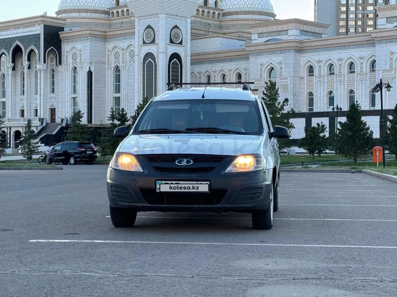 ВАЗ (Lada) Largus (фургон) 2014 г.