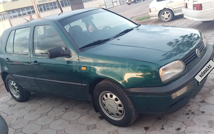 Volkswagen Golf 1996 годаүшін2 500 000 тг. в Мерке