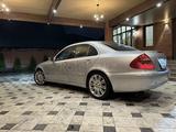 Mercedes-Benz E 500 2002 годаүшін7 500 000 тг. в Караганда – фото 4