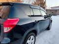 Toyota RAV4 2006 года за 7 500 000 тг. в Петропавловск – фото 30