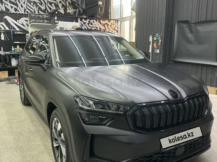 Skoda Kodiaq 2025 года за 20 800 000 тг. в Алматы – фото 11
