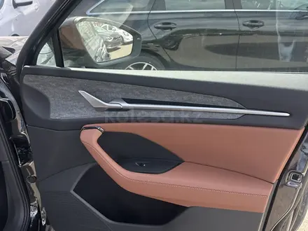 Skoda Kodiaq 2025 года за 20 800 000 тг. в Алматы – фото 17
