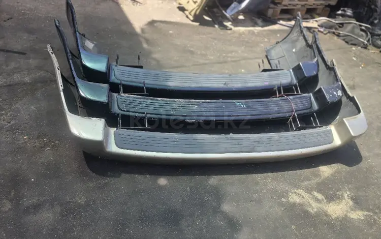 Range rover задний бампер за 45 000 тг. в Шымкент