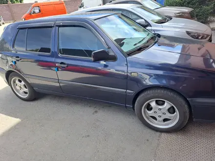 Volkswagen Golf 1994 года за 1 850 000 тг. в Талдыкорган – фото 3