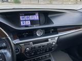 Lexus ES 300h 2013 года за 7 700 000 тг. в Актау – фото 4