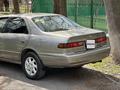 Toyota Camry 1998 годаүшін3 300 000 тг. в Тараз – фото 5