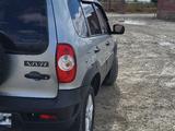 Chevrolet Niva 2015 годаfor3 700 000 тг. в Усть-Каменогорск – фото 4