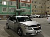 Chevrolet Cruze 2012 года за 2 800 000 тг. в Актау – фото 4