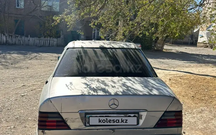 Mercedes-Benz E 290 1990 годаүшін600 000 тг. в Жезказган