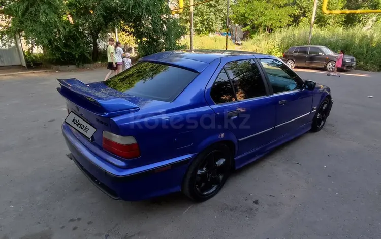 BMW 328 1994 годаfor1 600 000 тг. в Алматы