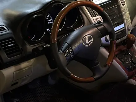 Lexus RX 330 2004 года за 8 300 000 тг. в Алматы – фото 9