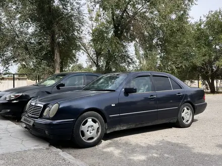 Mercedes-Benz E 280 1996 года за 2 000 000 тг. в Тараз – фото 5