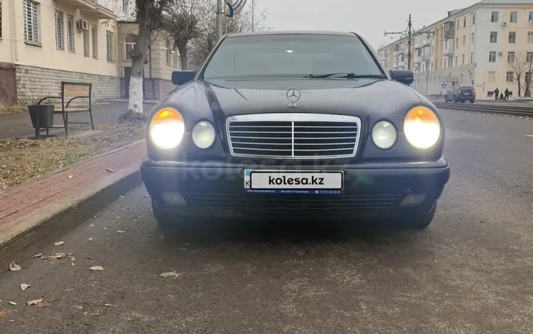 Mercedes-Benz E 280 1998 года за 3 100 000 тг. в Караганда