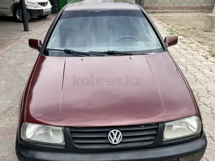 Volkswagen Vento 1993 года за 1 200 000 тг. в Алматы – фото 20