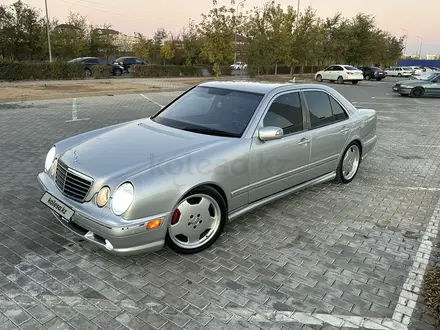 Mercedes-Benz E 55 AMG 2001 года за 7 800 000 тг. в Шымкент – фото 29