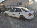 Ford Mondeo 1997 года за 300 000 тг. в Астана – фото 2