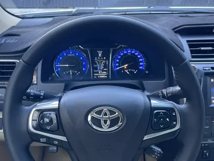 Toyota Camry 2015 года за 10 200 000 тг. в Уральск – фото 11